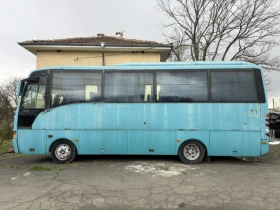 Isuzu Midi Turquoise 31, снимка 2
