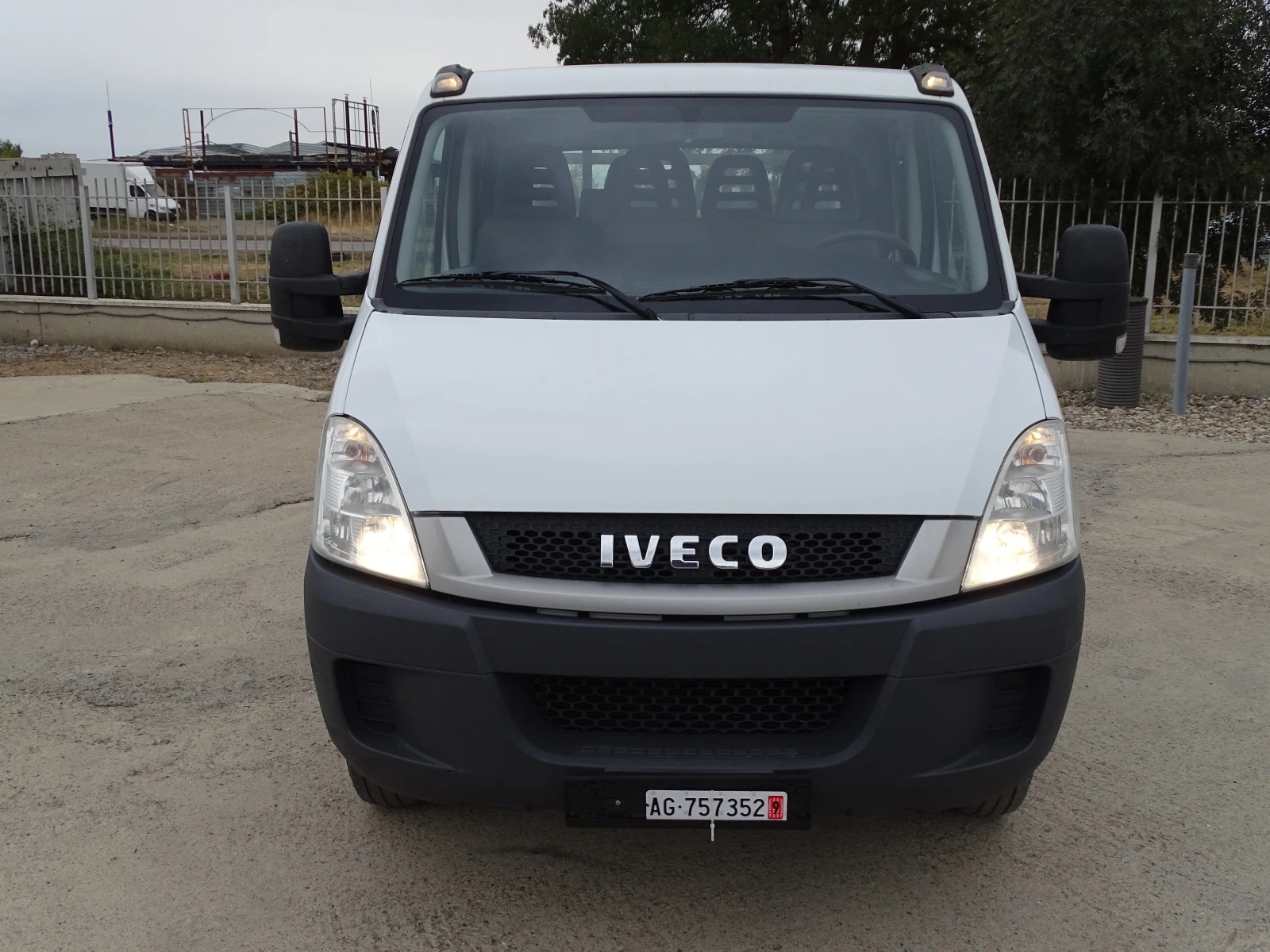 Iveco 35c15 3.0HPI  КАТ. * Б* 7-места* 120 362 км* , снимка 8 - Бусове и автобуси - 55735052