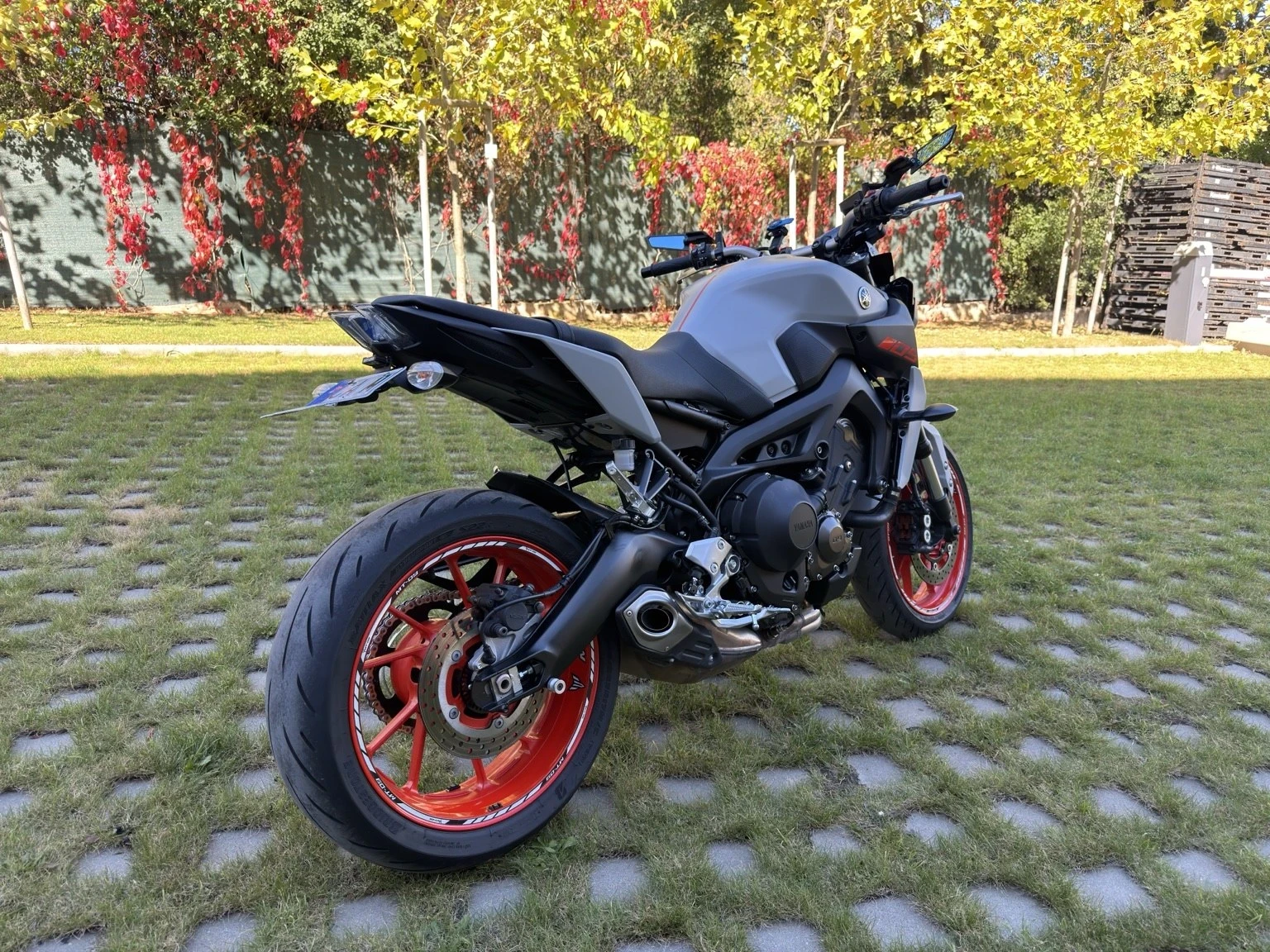 Yamaha Mt-09, снимка 5 - Мотоциклети и мототехника - 56337579