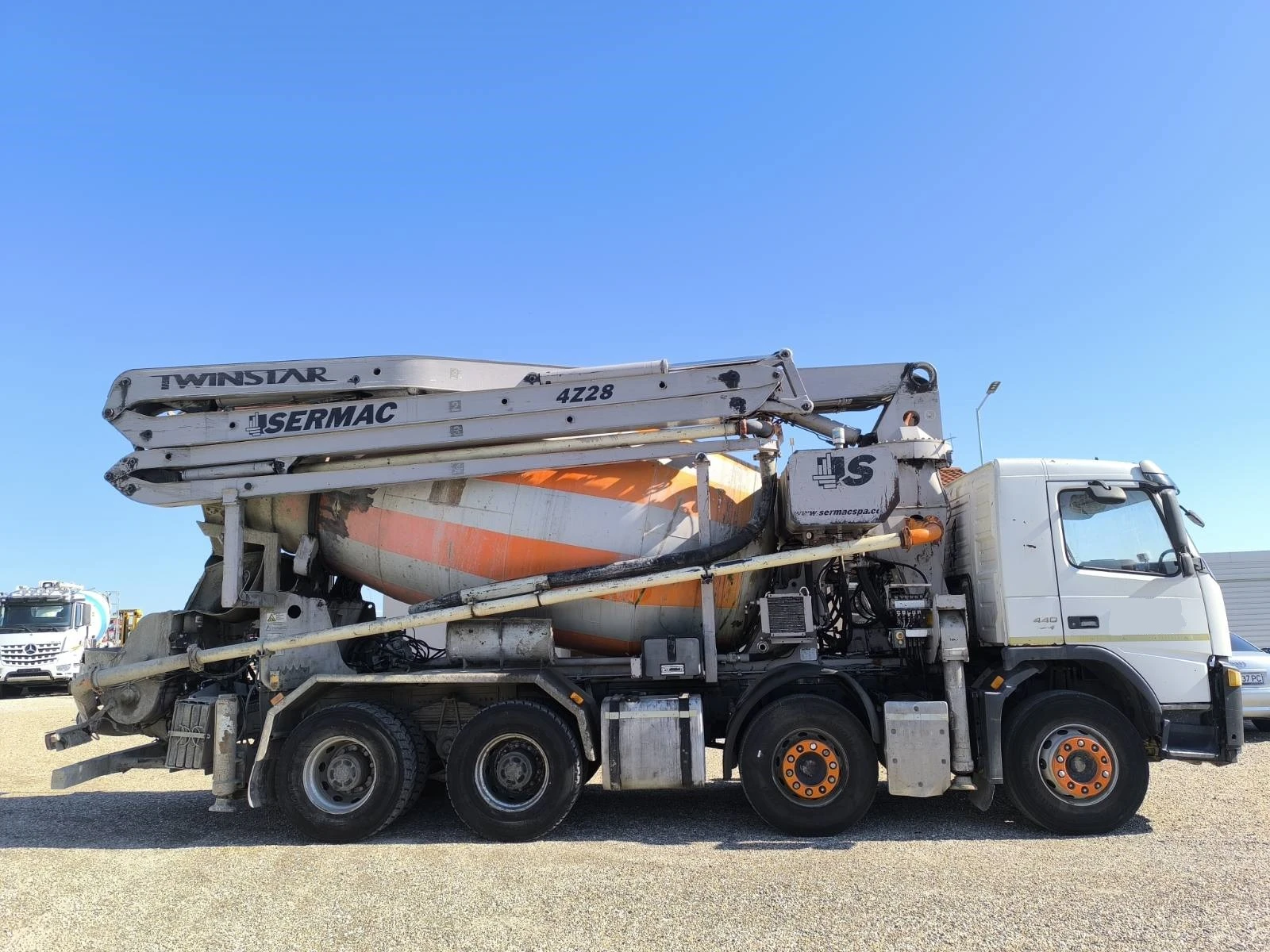 Бетон помпа Volvo FM440 SERMAC TWINSTAR 4Z28 - изображение 8