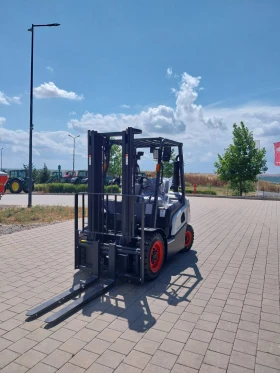 Мотокар Bobcat D25NXP, снимка 2