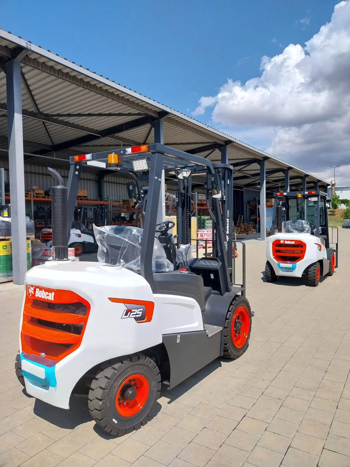 Мотокар Bobcat D25NXP