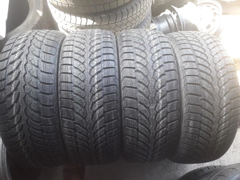 Гуми Зимни 235/60R17, снимка 2 - Гуми и джанти - 26151701