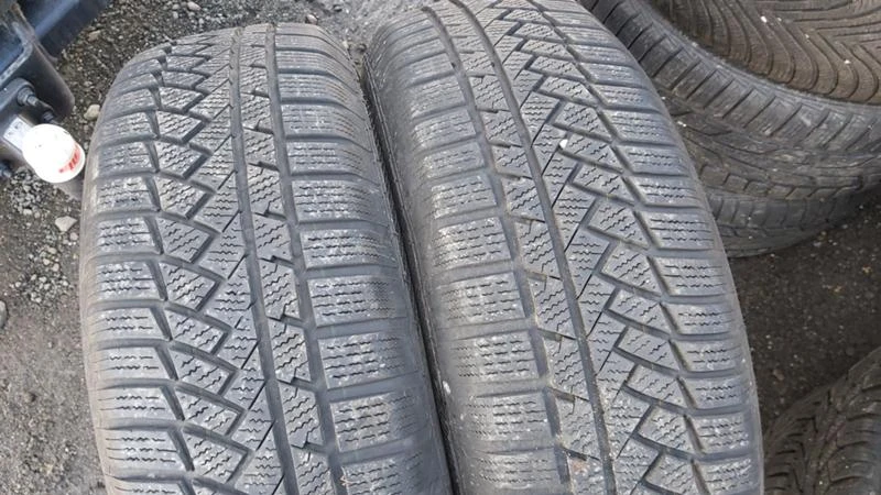 Гуми Зимни 215/70R16, снимка 1 - Гуми и джанти - 27512169