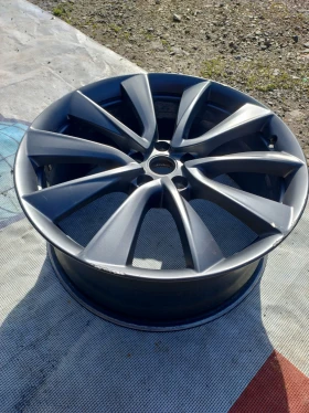 ������ �� Tesla | Mobile.bg � ����� ������ 4