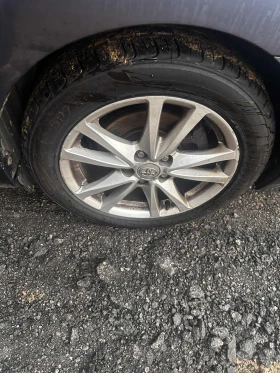 Toyota Avensis 1.8 Valvematic (147 к.с.) НАВИГАЦИЯ НА ЧАСТИ ! , снимка 7