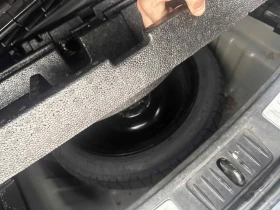 Toyota Avensis 1.8 Valvematic (147 к.с.) НАВИГАЦИЯ НА ЧАСТИ ! , снимка 17