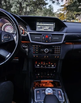 Mercedes-Benz E 350 AMG 4MATIC 7-местен, снимка 7