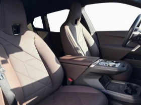 BMW iX xDRIVE40/326HP/PRO/LED/HUD/CAM/281z, снимка 8