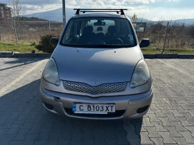  Toyota Yaris verso