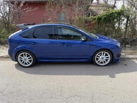Ford Focus ST , 2.5T