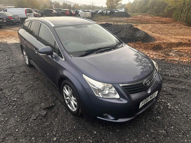 Toyota Avensis 1.8 Valvematic (147 к.с.) НАВИГАЦИЯ НА ЧАСТИ ! , снимка 6 - Автомобили и джипове - 52982326