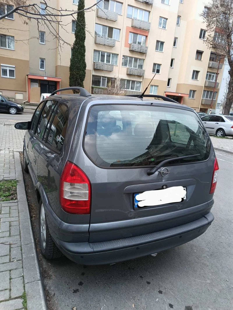 Opel Zafira, снимка 2 - Автомобили и джипове - 49032361