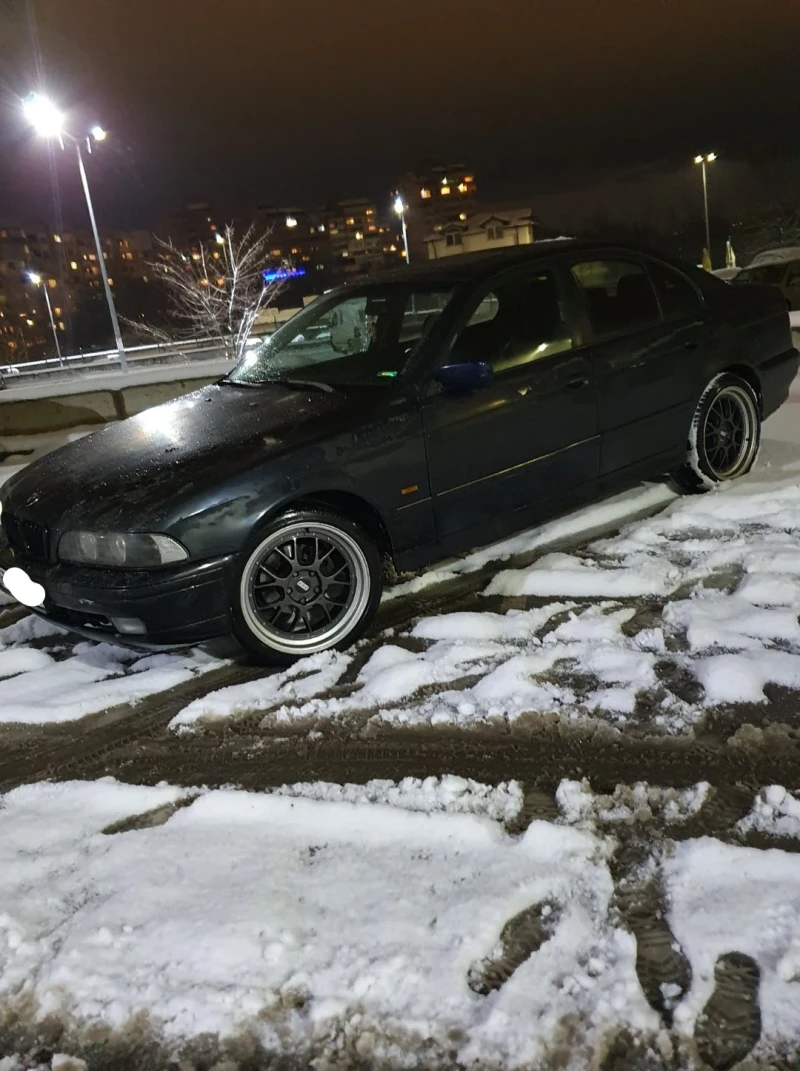 BMW 525, снимка 4 - Автомобили и джипове - 49185382