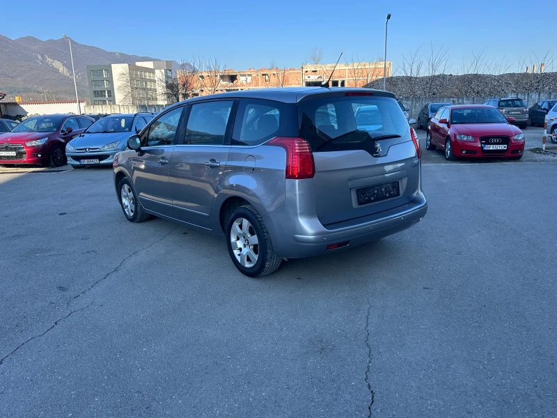 Peugeot 5008 FaceLift - 1.6eHDI - 7МЕСТА - НАВИГАЦИЯ, снимка 7 - Автомобили и джипове - 49368380