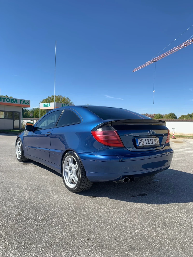 Mercedes-Benz C 230 Kompressor, снимка 2 - Автомобили и джипове - 49387903