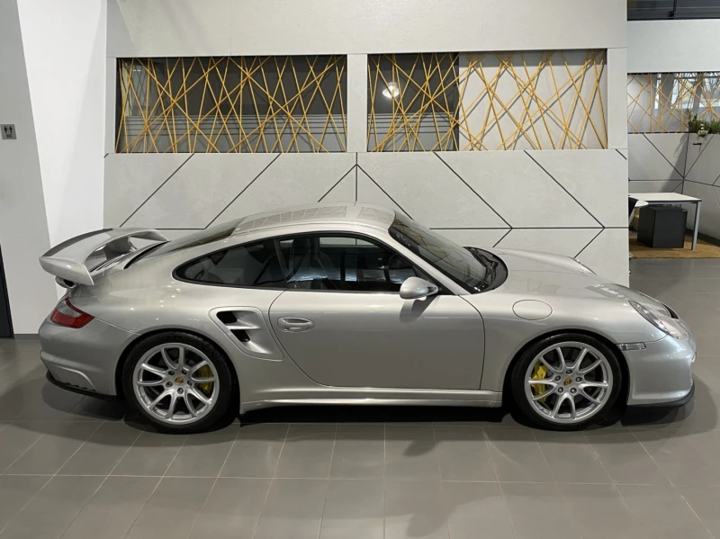 Porsche 911 GT2, снимка 3 - Автомобили и джипове - 49527165