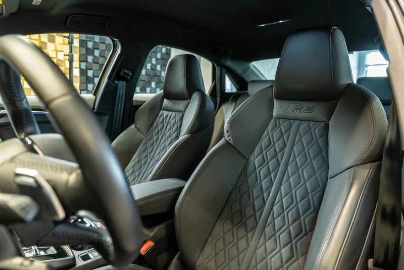 Audi Rs3 2.5 TFSI, снимка 13 - Автомобили и джипове - 51505700