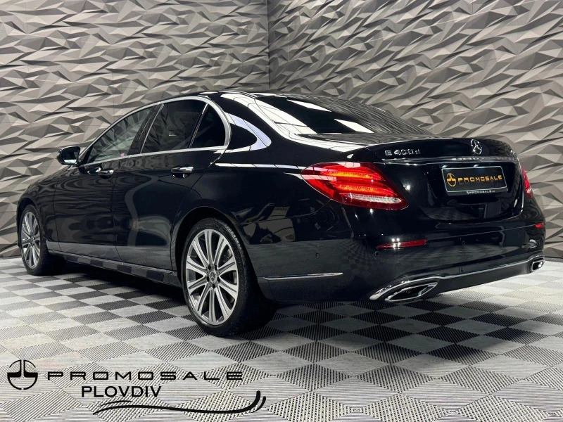 Mercedes-Benz E 400 d 4Matic AMG Line* Pano* Camera* 360, снимка 3 - Автомобили и джипове - 51302988
