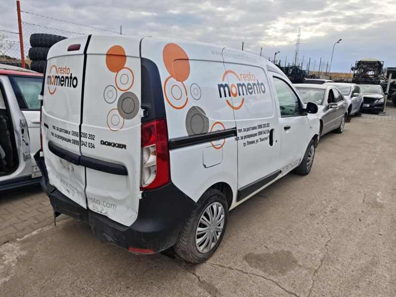 Dacia Dokker 1.6, снимка 4 - Автомобили и джипове - 51849200