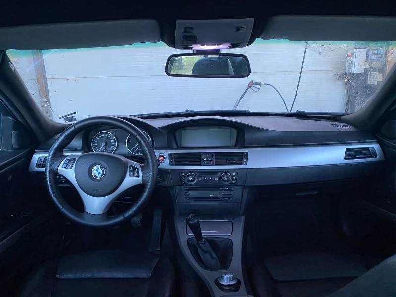 BMW 320, снимка 9 - Автомобили и джипове - 52839598