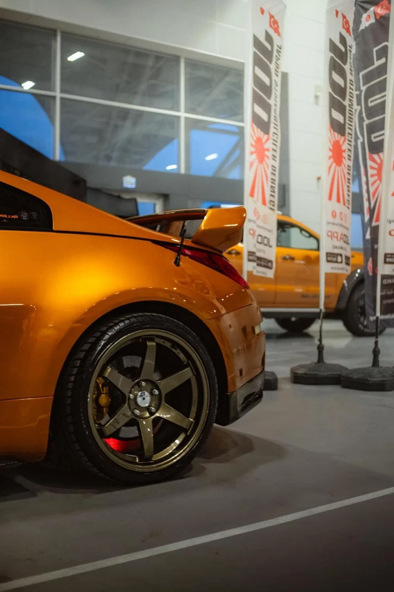 Nissan 350z, снимка 3 - Автомобили и джипове - 53012094