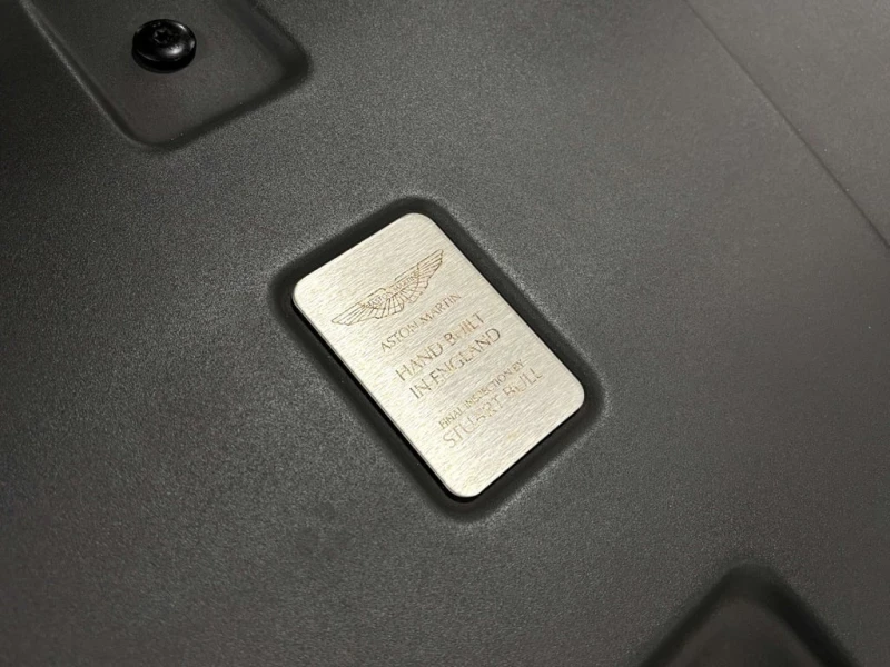 Aston Martin V8 Vantage S| COUPE| SPORTSHIFT| V8POWERED| RWD| CARBONTRIMS|, снимка 5 - Автомобили и джипове - 53109171