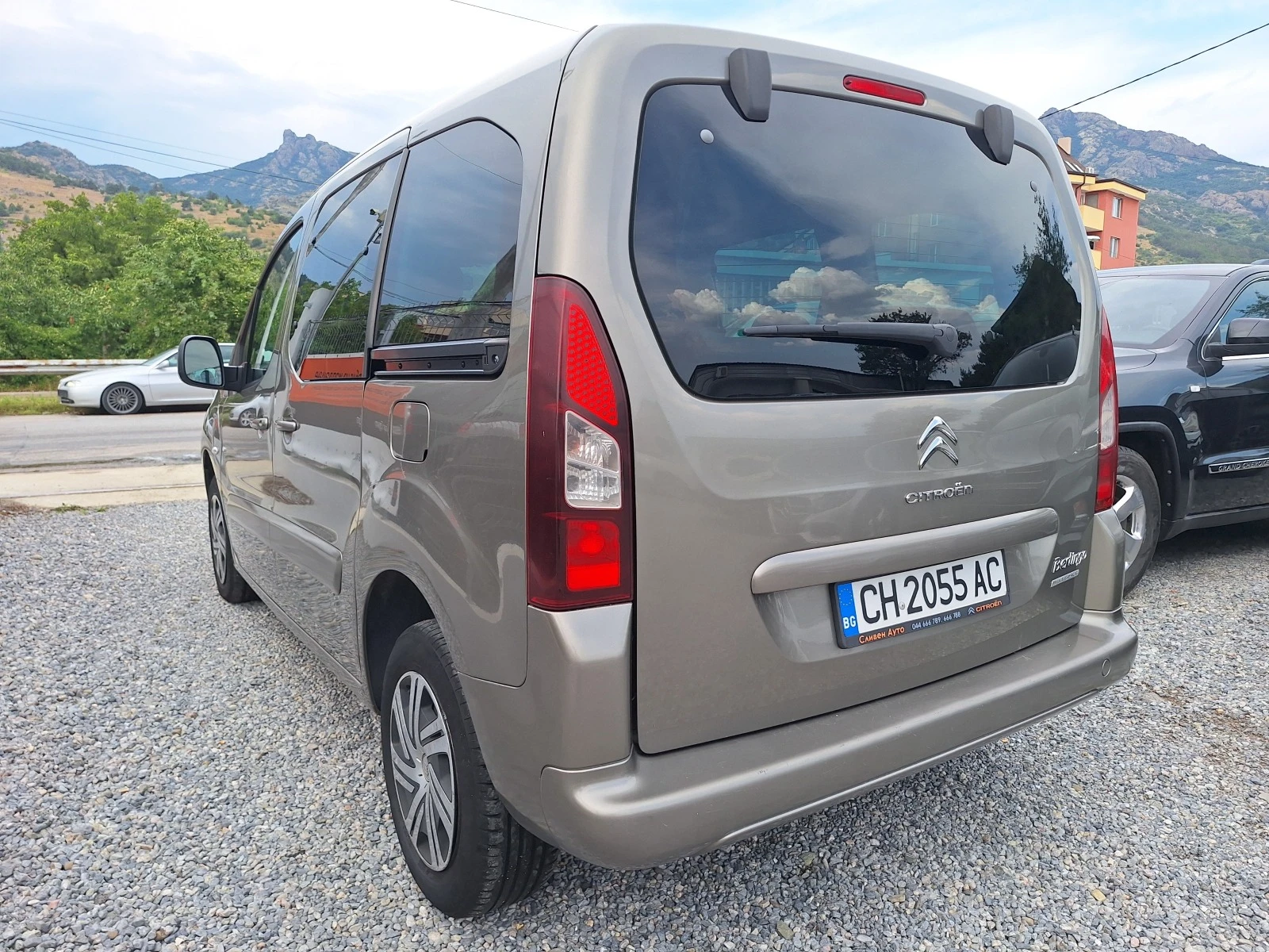 Citroen Berlingo 1.6 HDI напално обслужен  - изображение 7