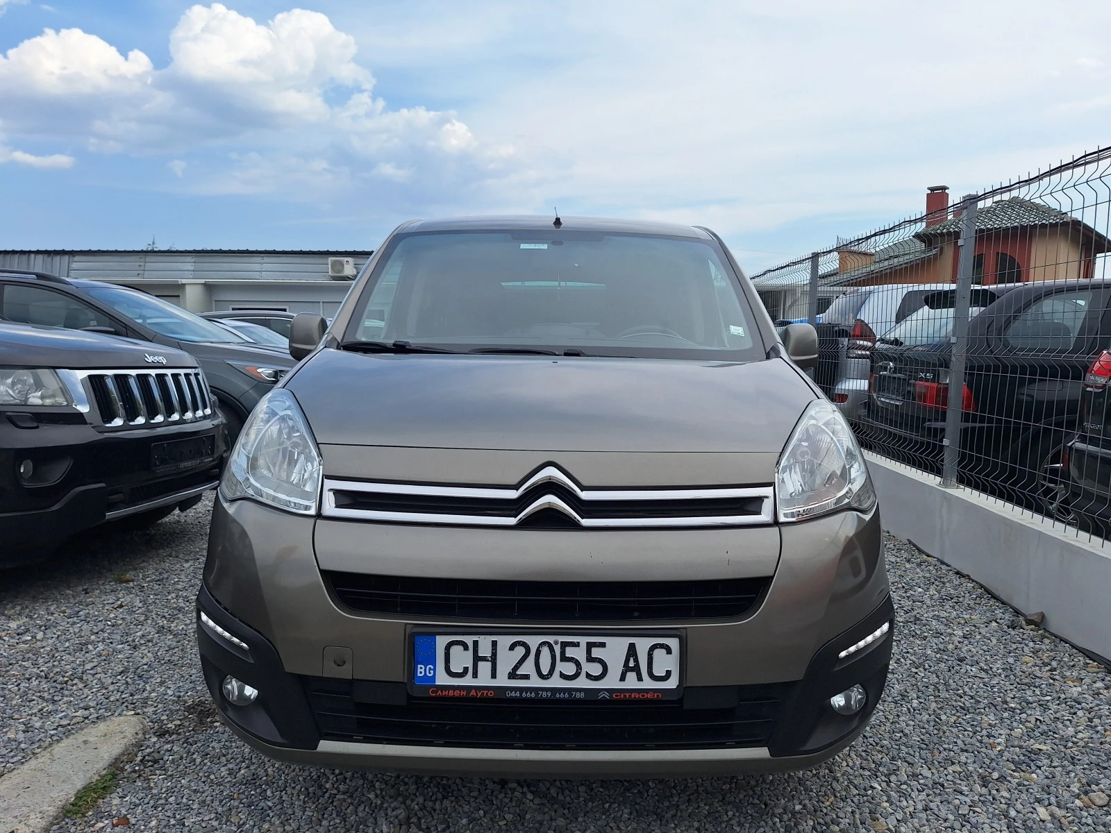 Citroen Berlingo 1.6 HDI напално обслужен  - изображение 2