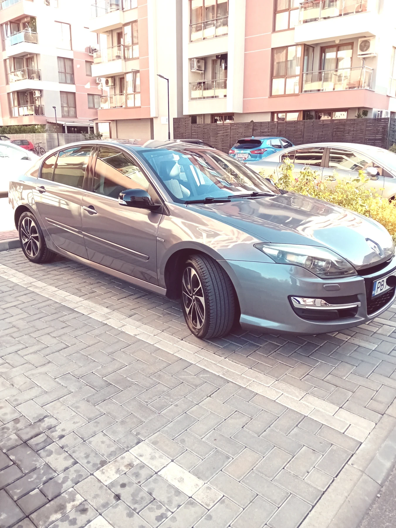 Renault Laguna 1.5DCI BOSE DESIGN - изображение 3