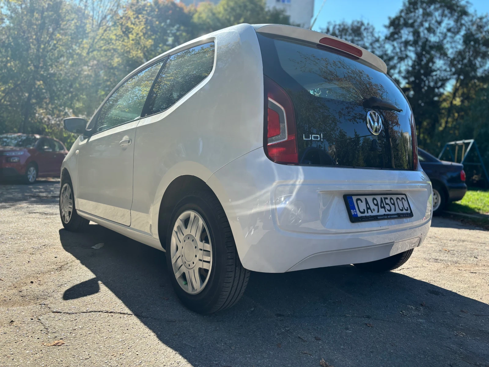 VW Up 1.0 NAVI* CLIMA* ПОДГРЕВ - изображение 5