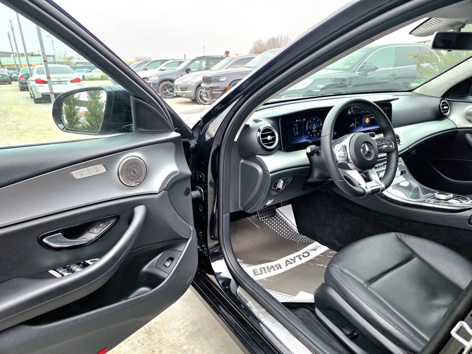 Mercedes-Benz E 220 D FULL AMG PACK FACELIFT BURMEISTER ЛИЗИНГ 100% | Mobile.bg — изображение 12