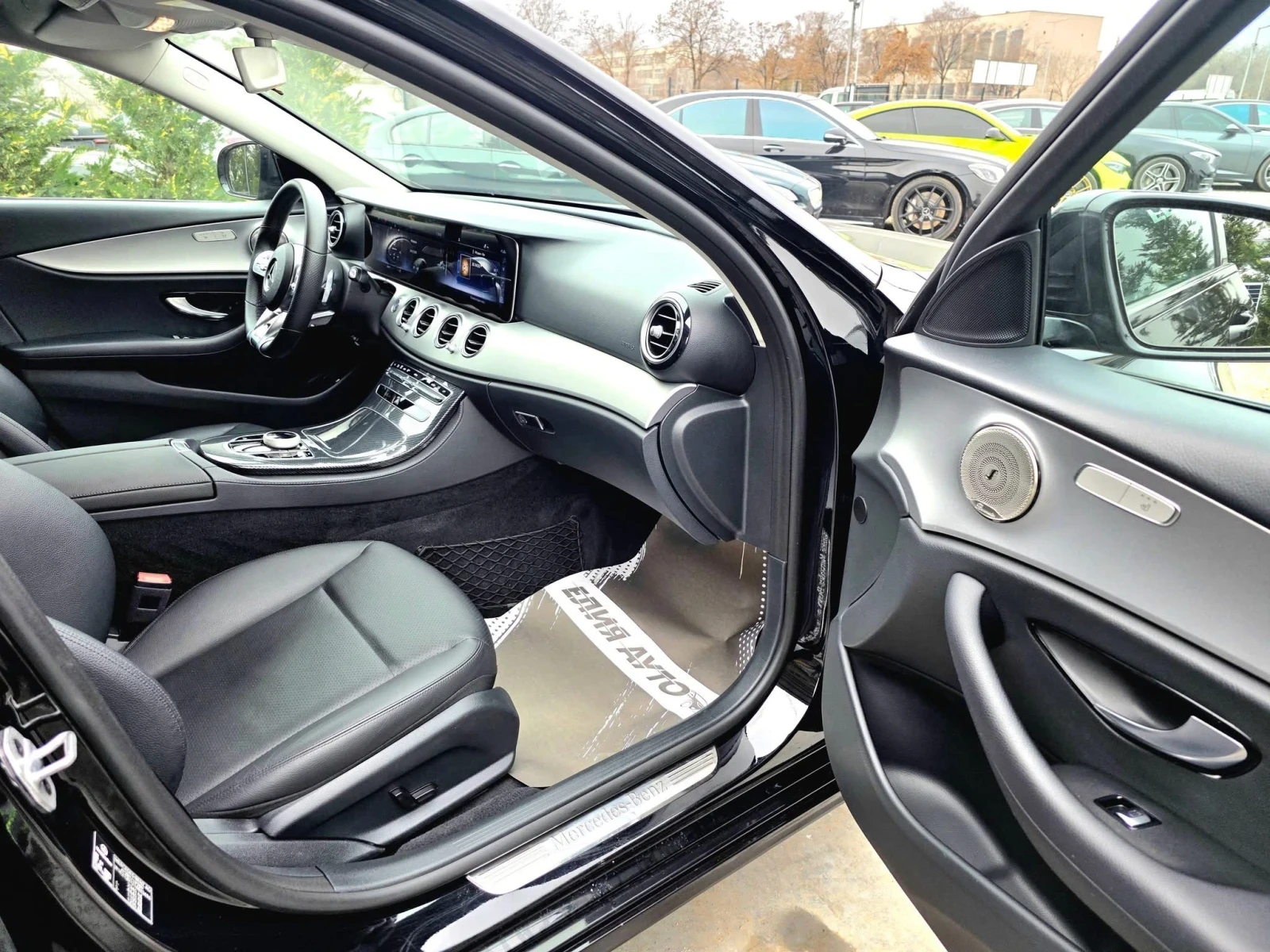 Mercedes-Benz E 220 D FULL AMG PACK FACELIFT BURMEISTER ЛИЗИНГ 100% | Mobile.bg — изображение 14