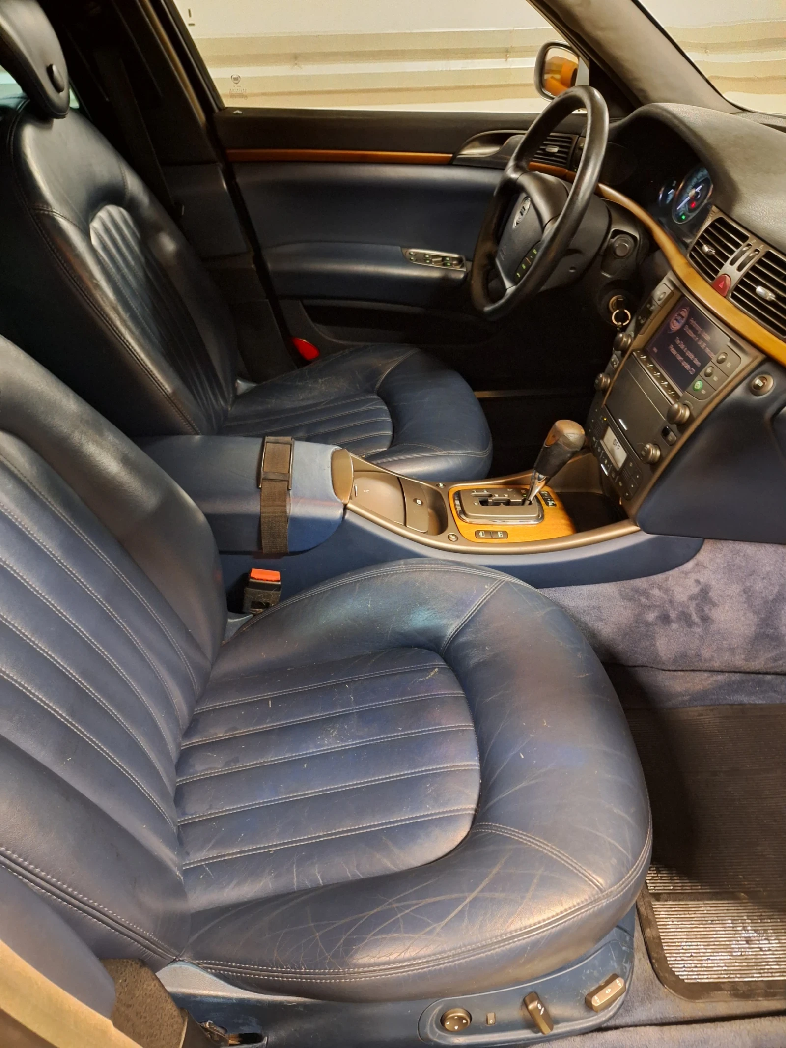 Lancia Thesis 2, 4 20V 175 - изображение 8