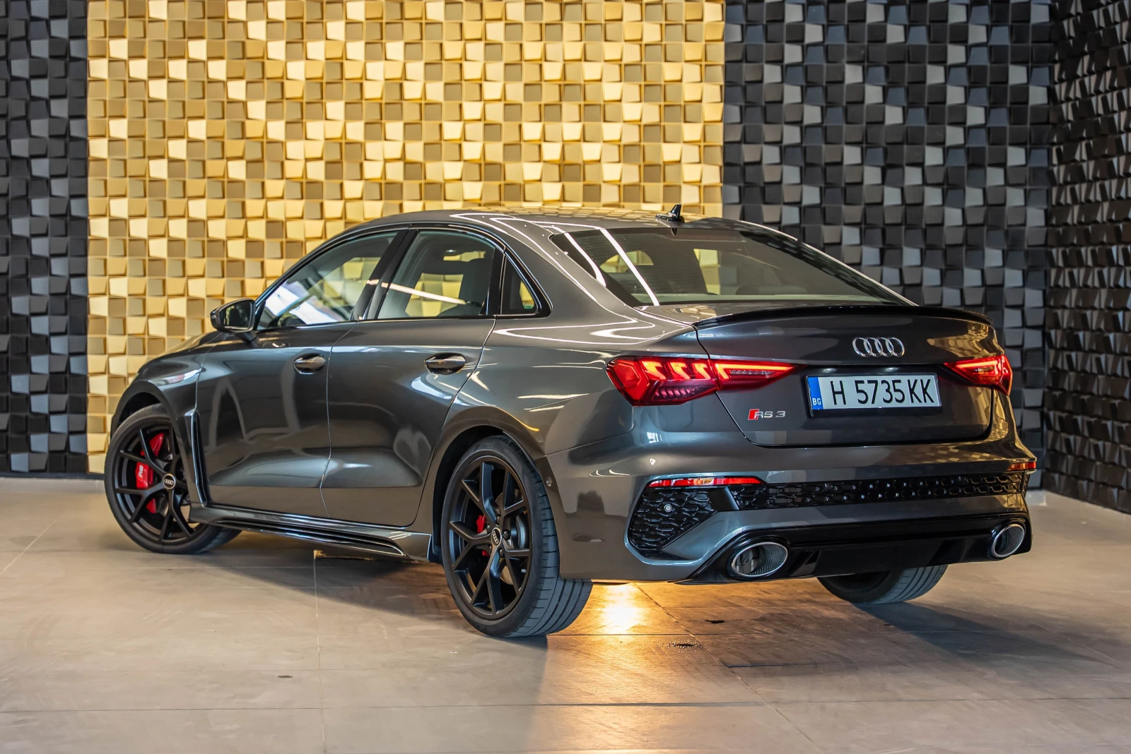 Audi Rs3 2.5 TFSI - изображение 3