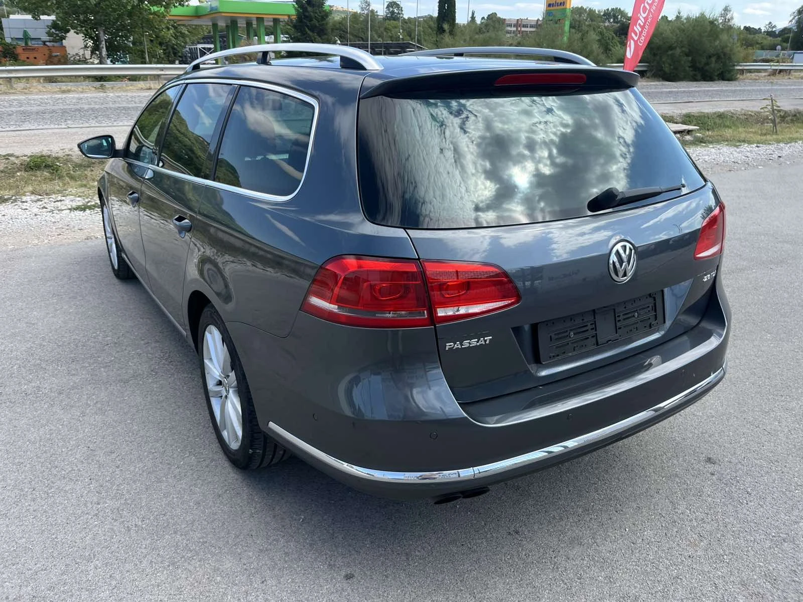 VW Passat 2.0TDI 140к 6ск EURO 5B COMMON RAIL NAVI ИТАЛИЯ - изображение 5