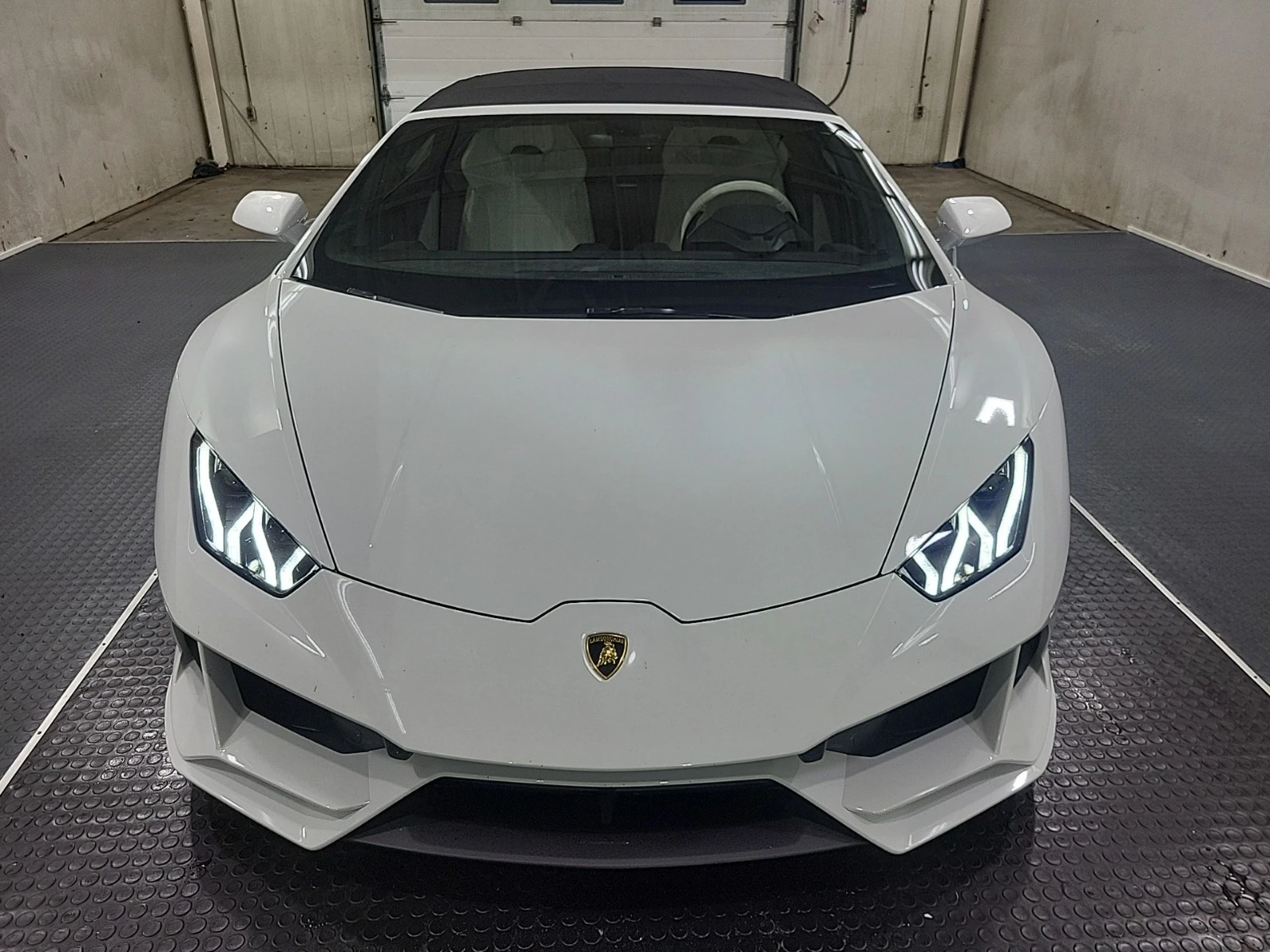 Lamborghini Huracan EVO * * CARFAX * *   * *  | Mobile.bg   1