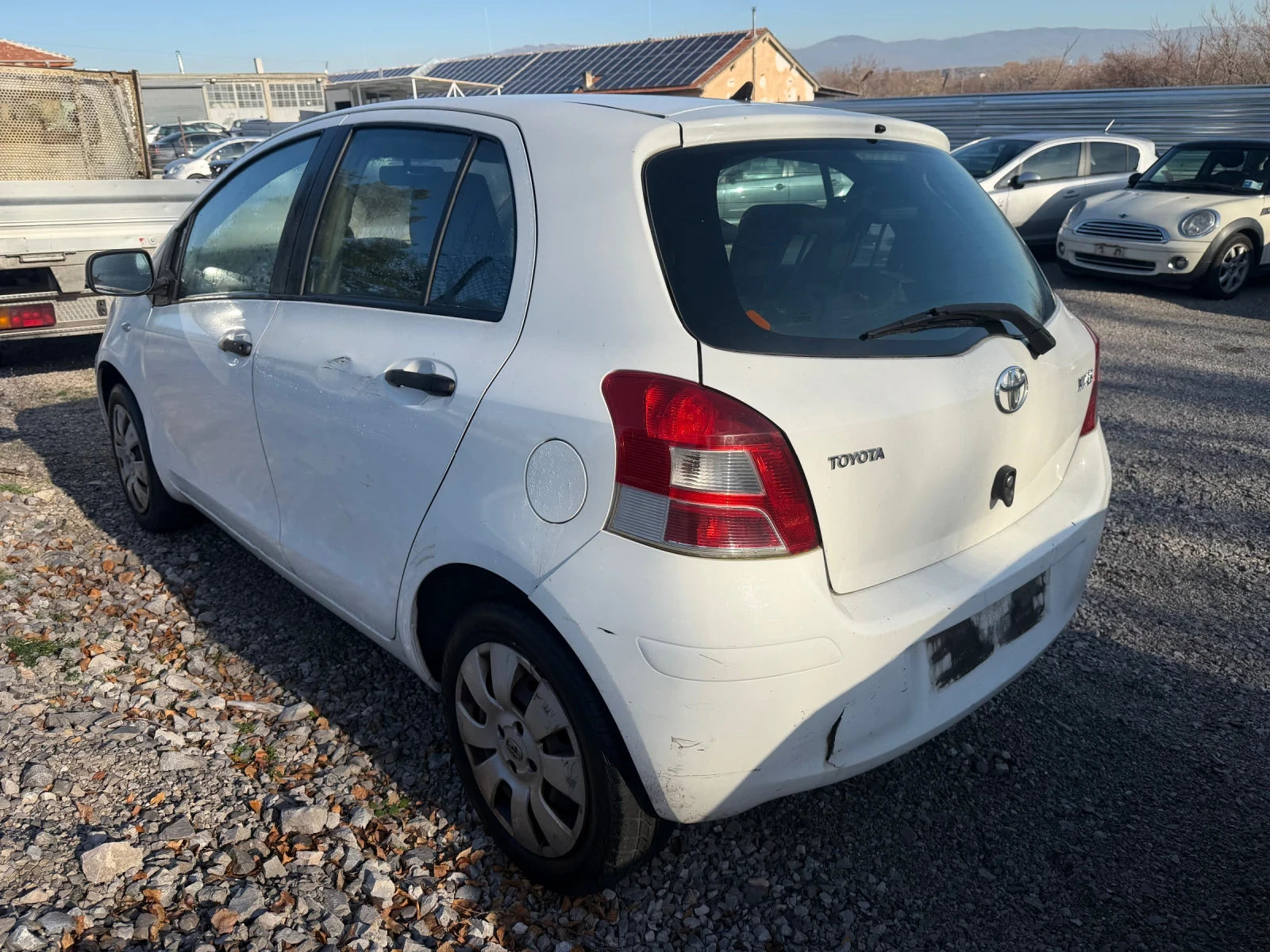 Toyota Yaris 1.0 benzin facelift | Mobile.bg   4