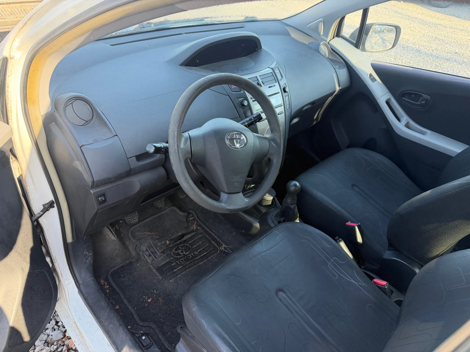 Toyota Yaris 1.0 benzin facelift | Mobile.bg   7