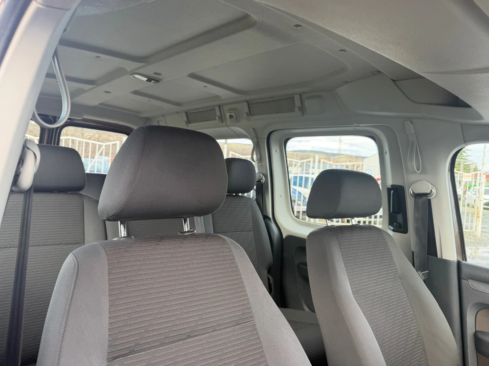 VW Caddy MAXI 2.0i - 109�� /  ���������� / 7����� / ERDGAS  | Mobile.bg � ����������� 15