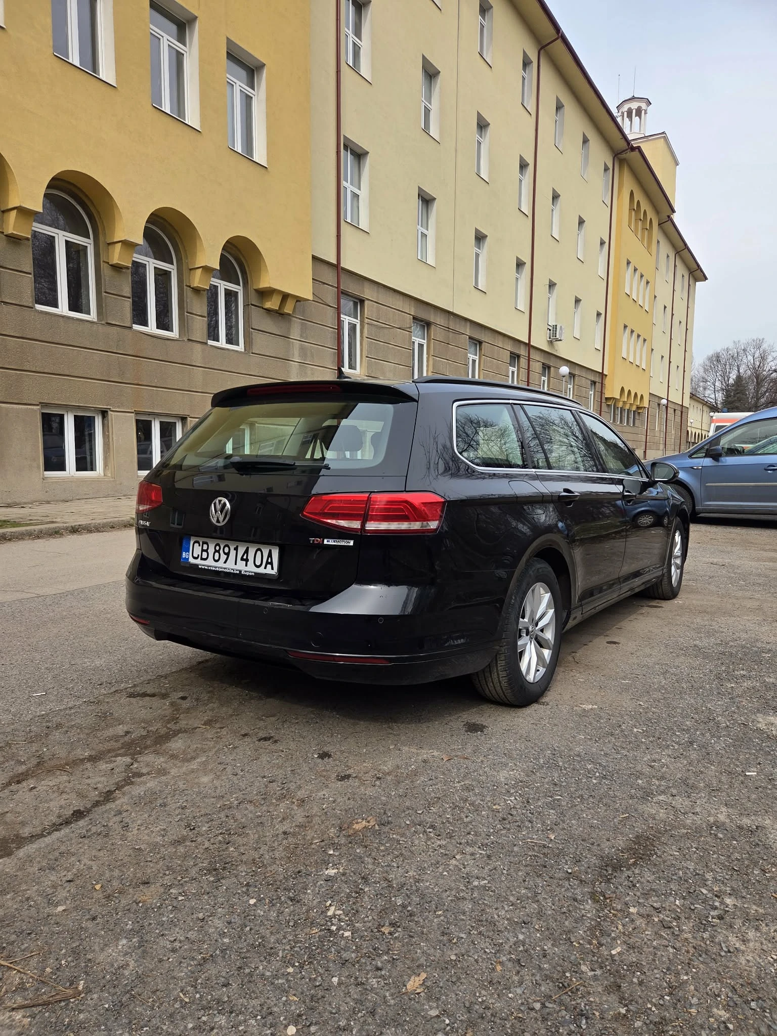 VW Passat B8, снимка 3 - Автомобили и джипове - 53692323