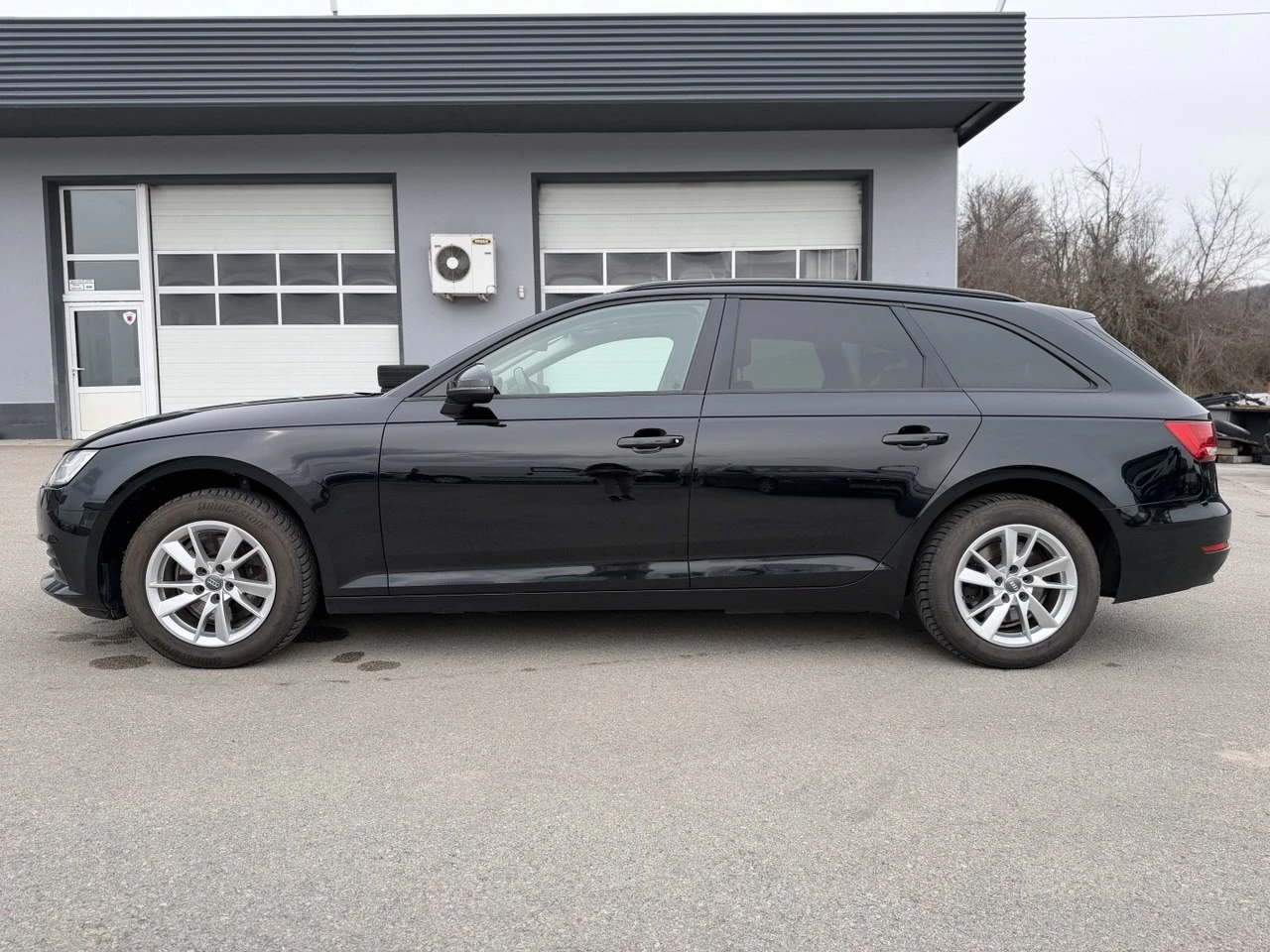 Audi A4 2.0TDI S-TRONIC, снимка 8 - Автомобили и джипове - 53728088