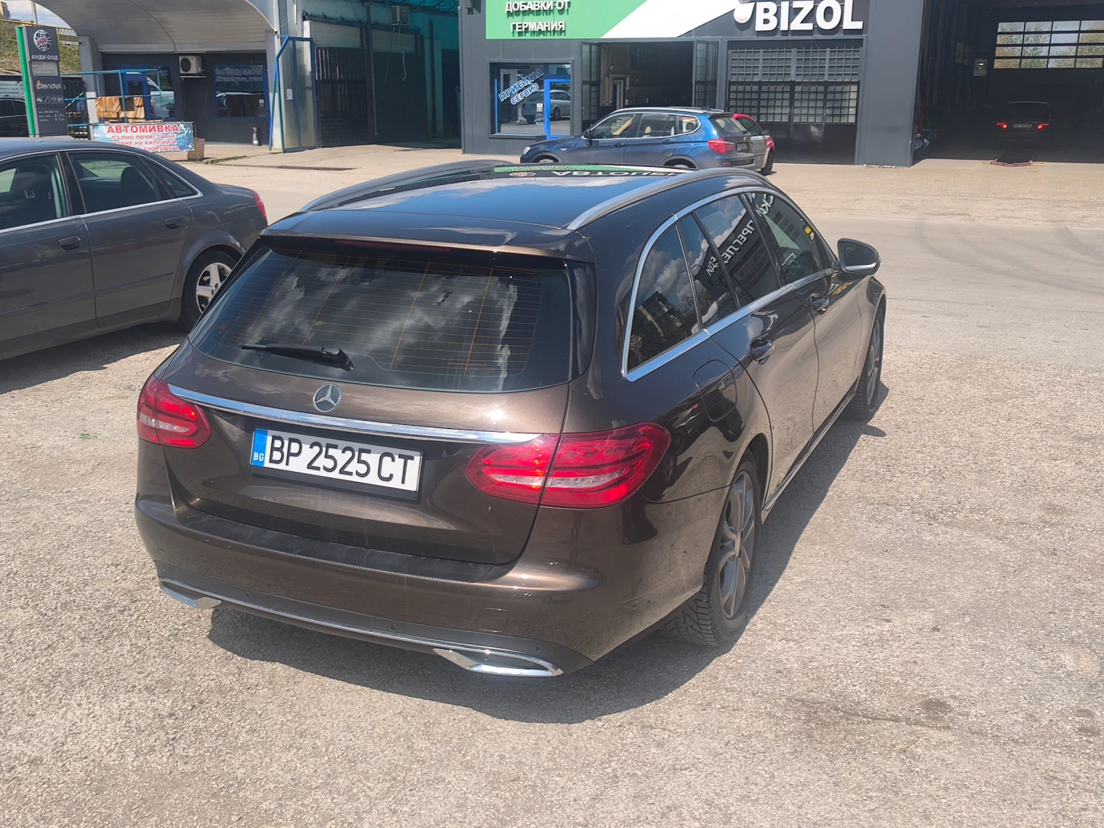 Mercedes-Benz C 220, снимка 5 - Автомобили и джипове - 54147643