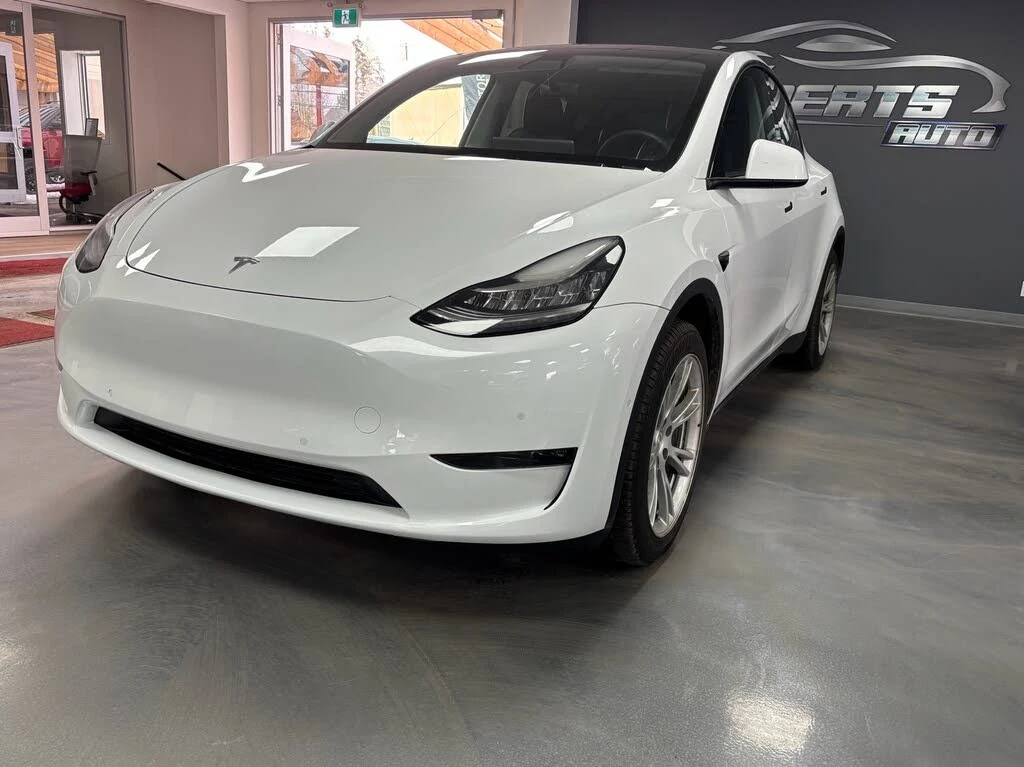 Tesla Model Y LONG RANGE* 4X4, снимка 7 - Автомобили и джипове - 54304047