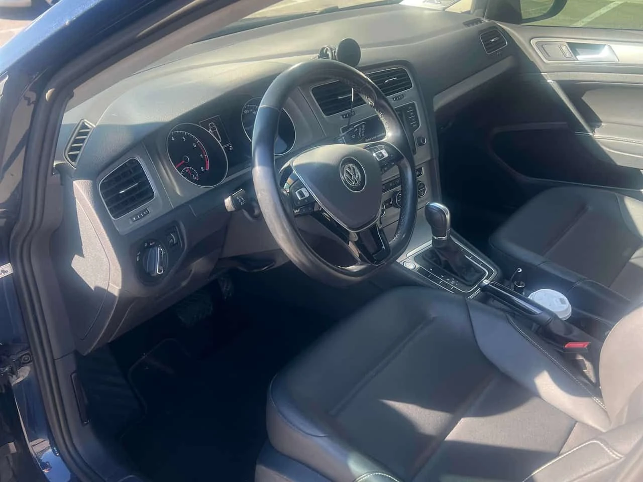 VW Golf * 4dr Auto 1.8 TSI * CARFAX * ЦЕНА ДО БГ, снимка 6 - Автомобили и джипове - 54521980