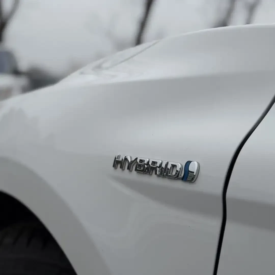 Toyota Camry Hybrid, снимка 7 - Автомобили и джипове - 54711794
