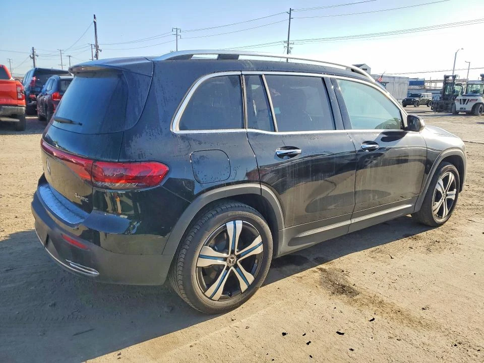 Mercedes-Benz EQB 4X4 / ЛИЗИНГ, снимка 3 - Автомобили и джипове - 54720988