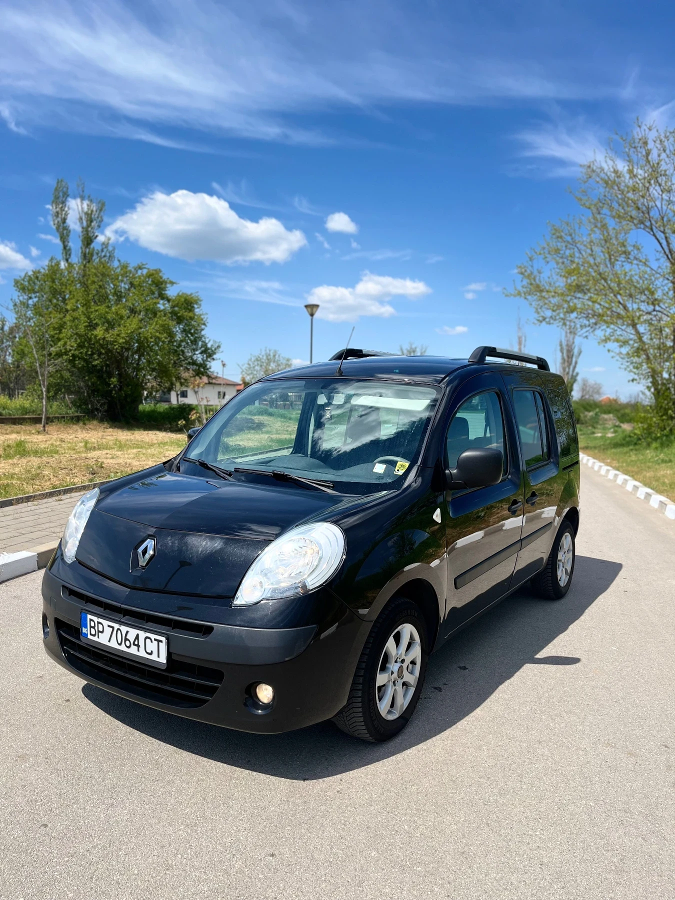 Renault Kangoo 1.5 DCI, снимка 2 - Автомобили и джипове - 54863901