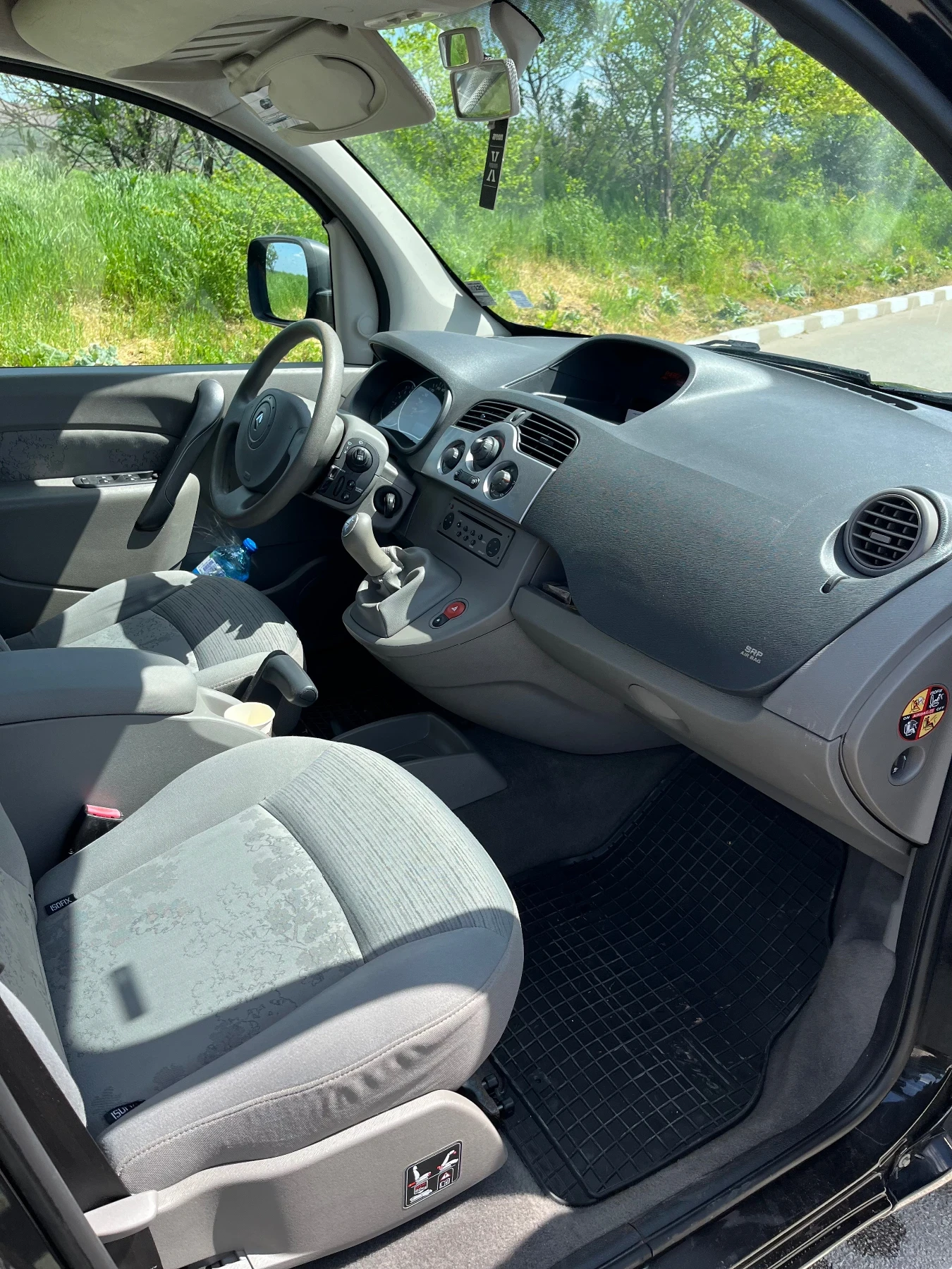 Renault Kangoo 1.5 DCI, снимка 8 - Автомобили и джипове - 54863901