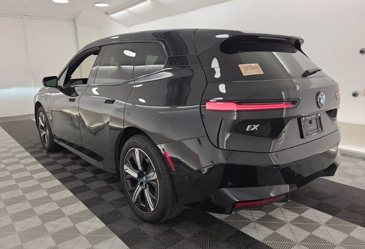 BMW iX М Sport* AWD* Curved* Sky Longue* , снимка 6 - Автомобили и джипове - 55225008